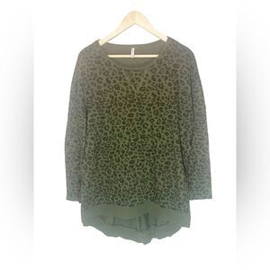 Z-Supply Green and Black Leopard Print Weekender Oversized Sweatshirt